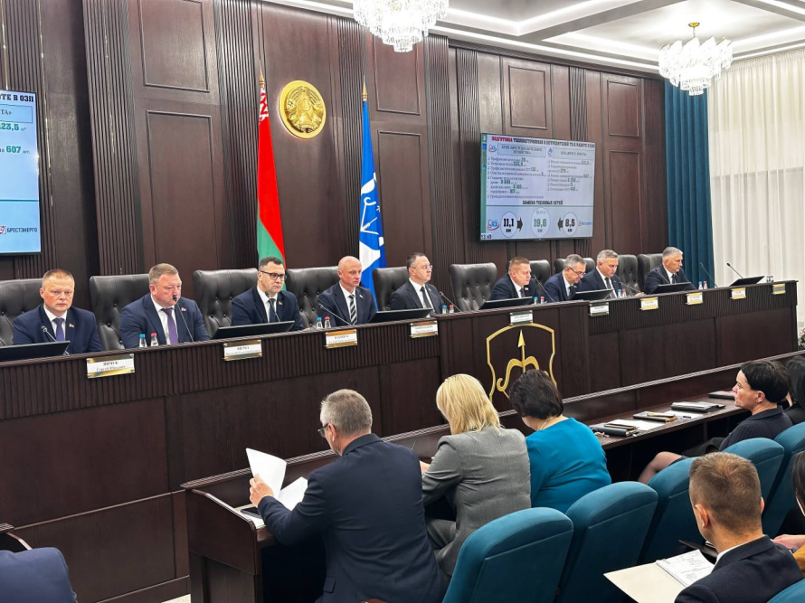 В Брестском городском исполнительном комитете под председательством Сергея Лободинского прошло заседание горисполкома