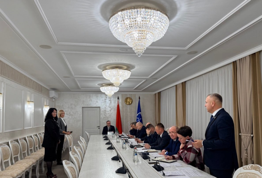 В Брестском горисполкоме состоялась очередная аттестация руководителей и государственных служащих